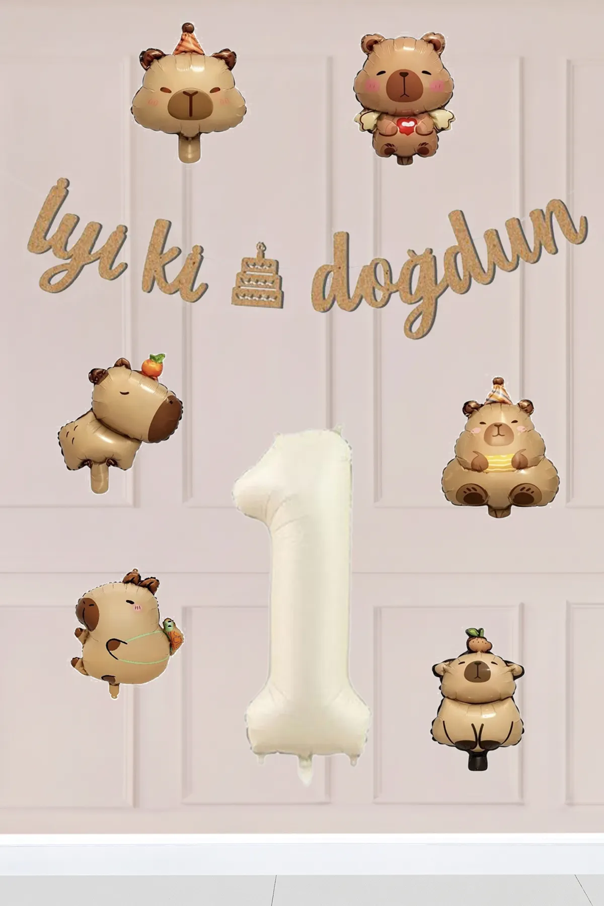 1 Yaş Kapibara Temalı Doğum Günü Balon Zinciri Seti