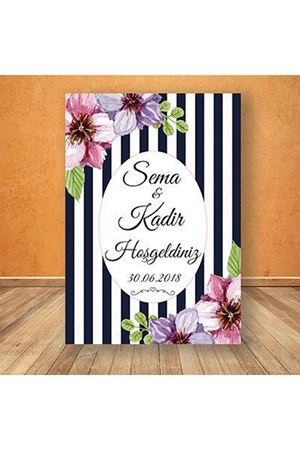 Siyah Beyaz Çizgili Çiçekli Karşılama Panosu