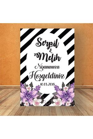 Mor Çiçek Siyah Beyaz Çizgili Karşılama Panosu