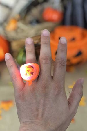 Işıklı Balkabağı Yüzük Halloween Parti Aksesuarları Cadılar Bayramı Yüzüğü