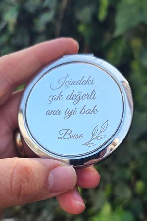 İsme Özel Gümüş Makyaj Aynası Kapaklı Metal Cep Aynası