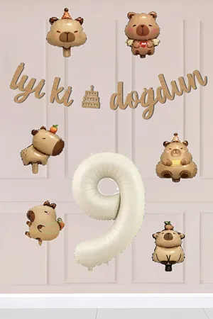 9 Yaş Kapibara Temalı Doğum Günü Balon Zinciri Seti