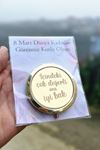 Hediyelik Gold Ayna İçindeki Çok Değerli Ona İyi Bak Yazılı Ayna